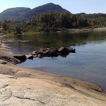 Gulen Dive ResortDalsøyra エクステリア 写真