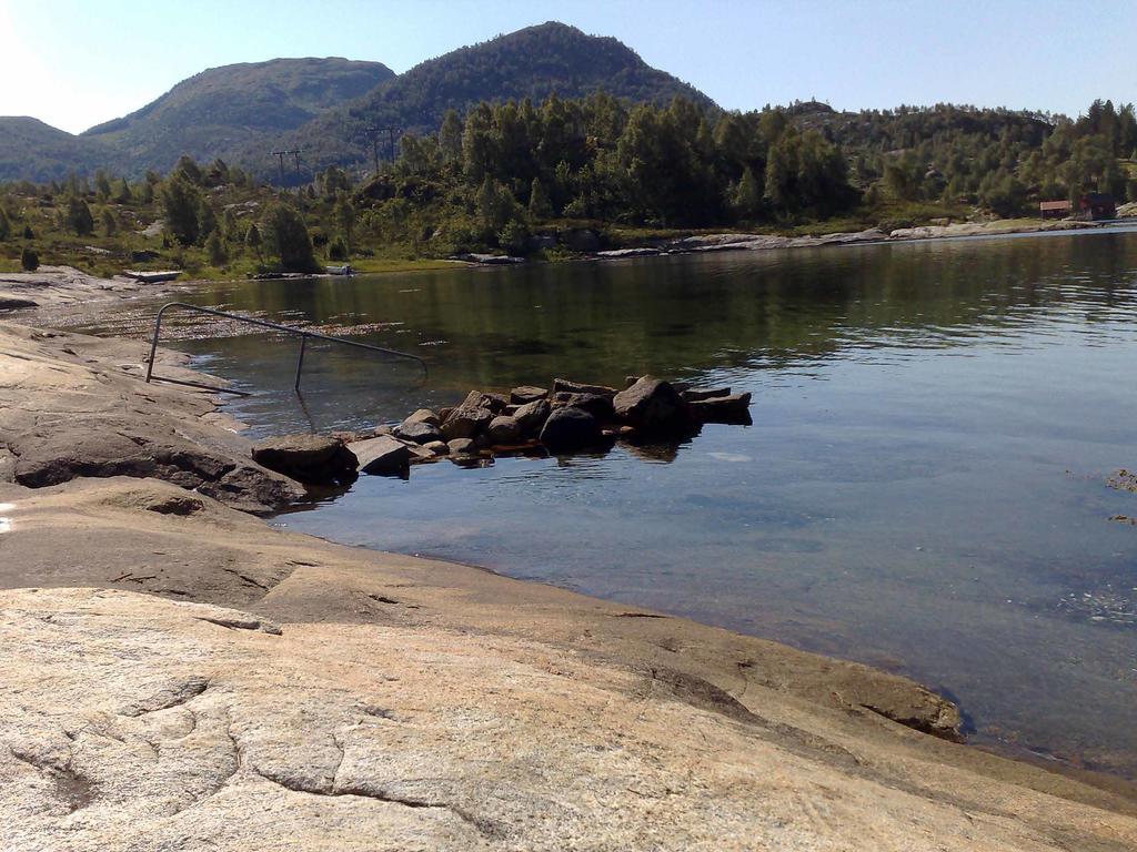 Gulen Dive ResortDalsøyra エクステリア 写真
